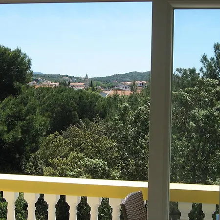 Cuka Apartman *